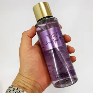 Парфюмированный спрей для тела Victoria's Secret Love Spell 250 мл, original